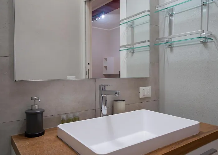 I Host - Cucchi 7 Apartament