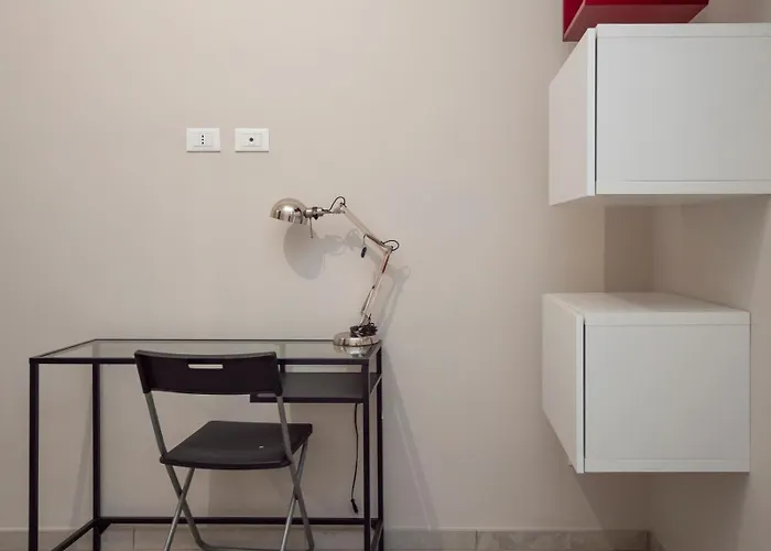 I Host - Cucchi 7 Apartament *